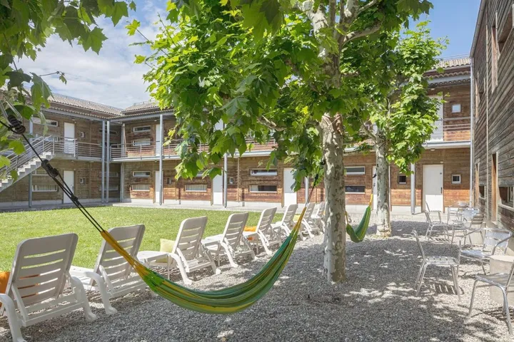 Hostal para 2 personas, con jardín - 1