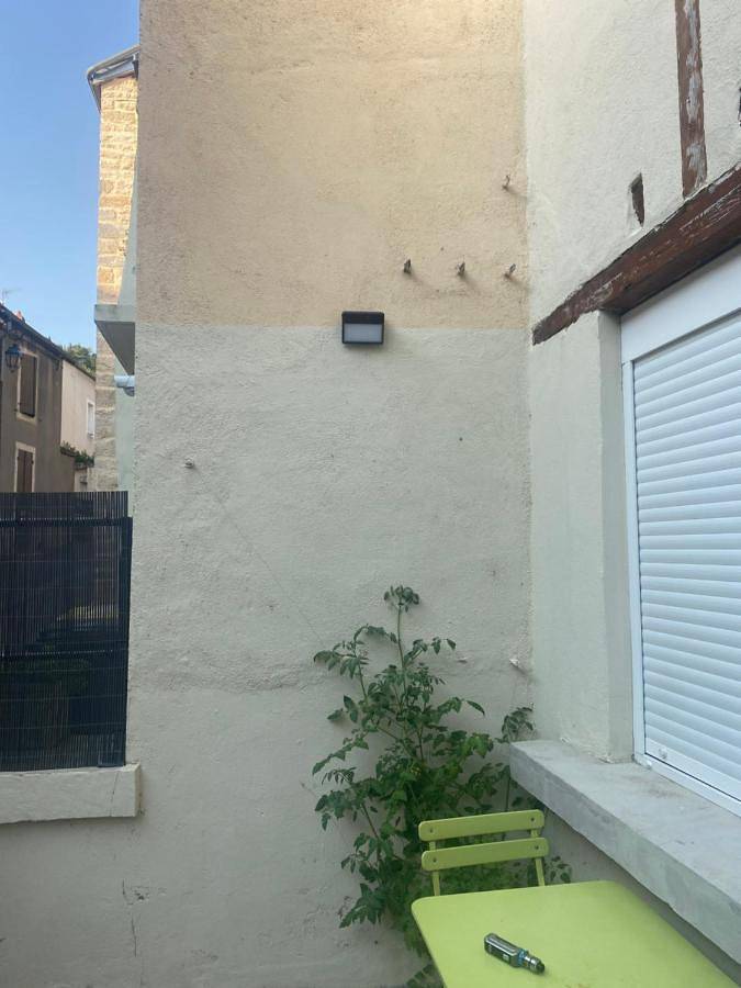 Gîte pour 3 personnes, avec piscine ainsi que terrasse et vue à Plombières-lès-Dijon - 2