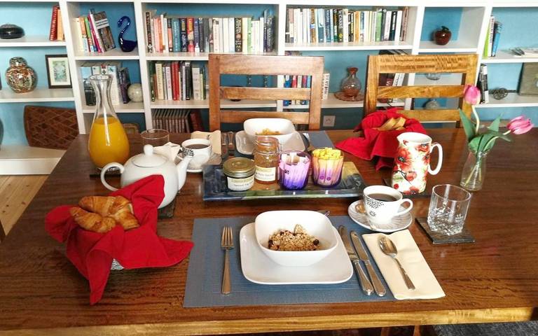 Chambre d’hôte pour 2 personnes, avec jardin et vue, adapté aux familles à Montolieu - 2