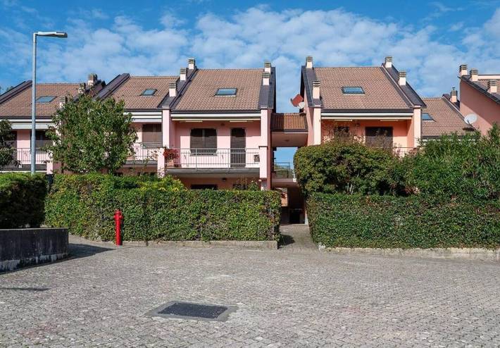 Location de vacances pour 4 personnes, avec bassin pour enfant et piscine ainsi que terrasse et vue, animaux acceptés à Pignone - 4