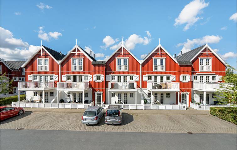 Ferielejlighed for 4 personer, med Terrasse og Jacuzzi såvel som Have og Sauna i Gråsten
