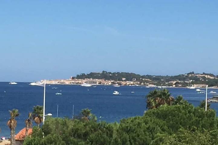 Appartement de vacances pour 6 personnes, avec piscine et terrasse, animaux acceptés