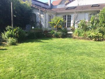 Gîte pour 2 personnes, avec jardin et vue à Vélizy-Villacoublay