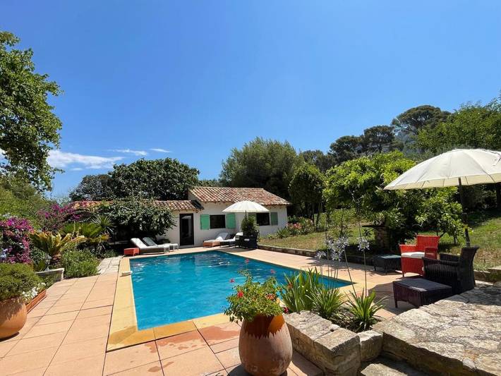 Villa pour 2 personnes, avec vue ainsi que jardin et piscine à Cassis - 4