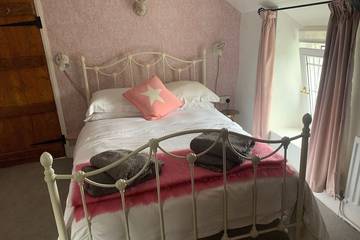 Cottage for 4 People in Swansea region, Photo 2