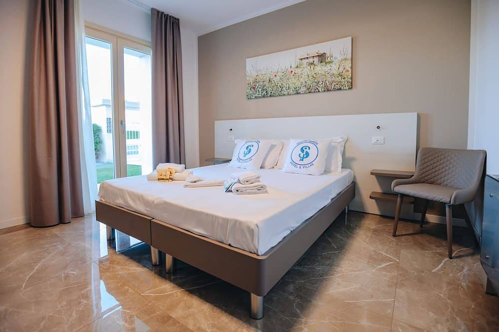 Ranalli - Double bedroom with garden in Peschiera del Garda, Garda Mountains