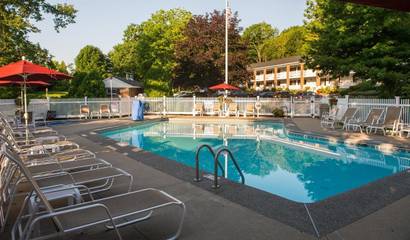 Hôtel pour 4 personnes, avec piscine et jardin à Ogunquit