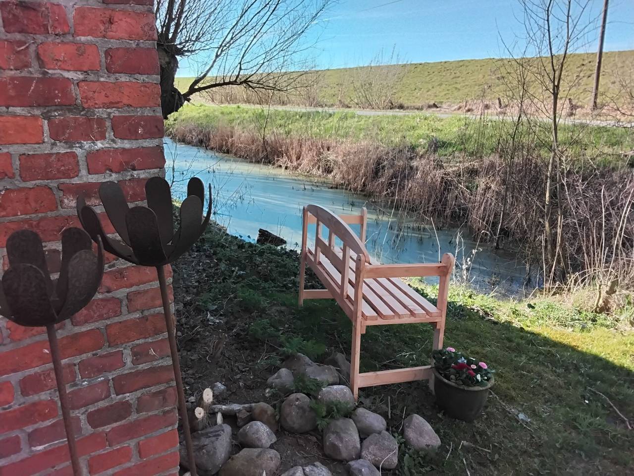 Auf zwei Etagen mit Gartennutzung in Norderfriedrichskoog, Eiderstedt
