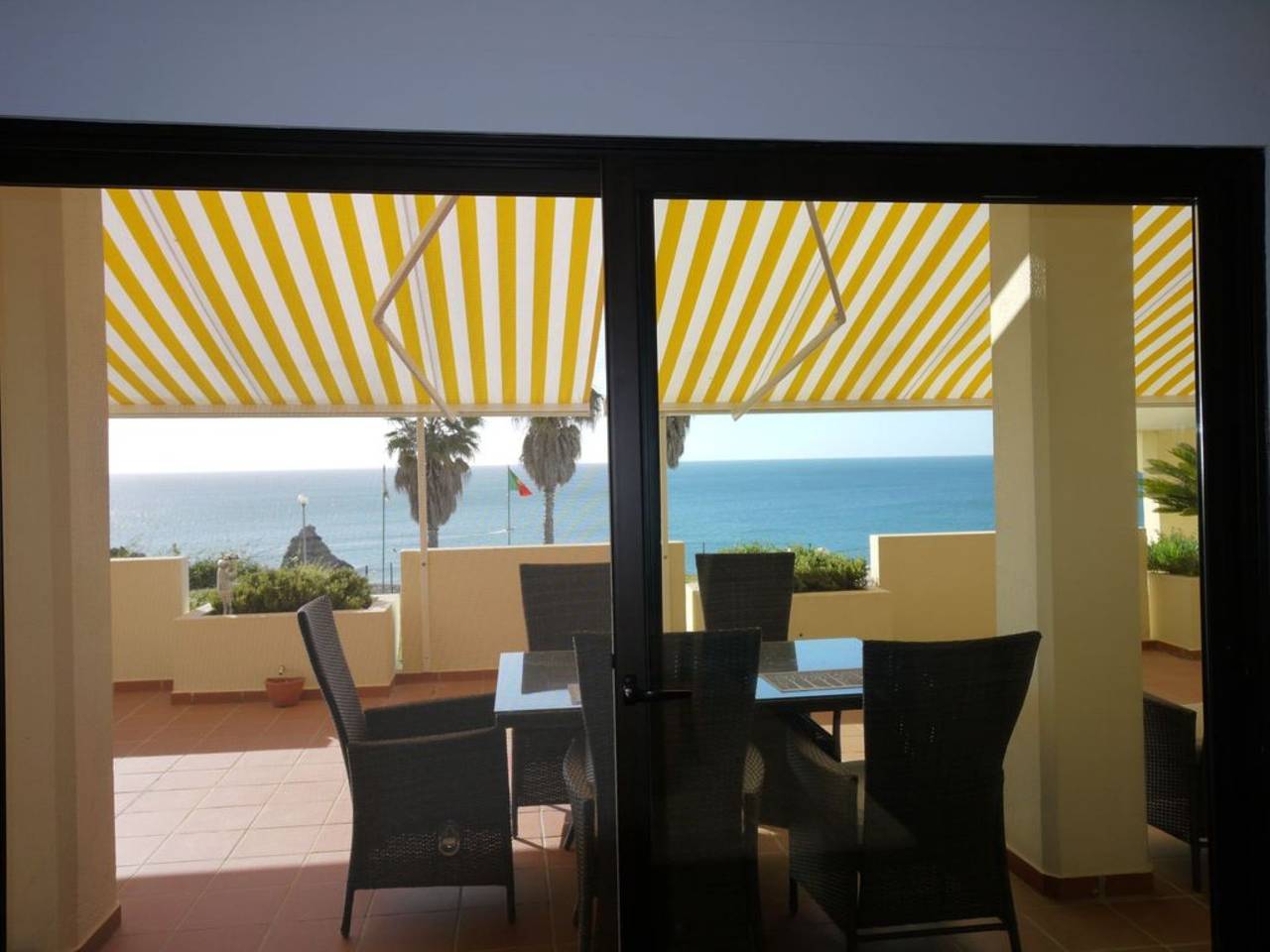 Apartamento entero, Casa Aurora con vistas al mar y hermosa terraza, Iberlagos Resort in Santa Maria, Lagos