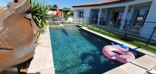 Cottage pour 10 personnes, avec jardin et piscine à Cers