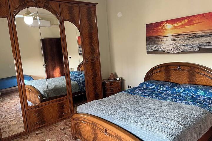 Appartamento intero, Casa con 5 posti letto con annesso un piccolo monolocale con altri 2 posti letto in Budrio, Provincia di Bologna