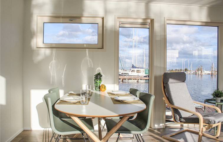 Hausboot für 4 Personen, mit Terrasse und Ausblick in den Niederlande - 2