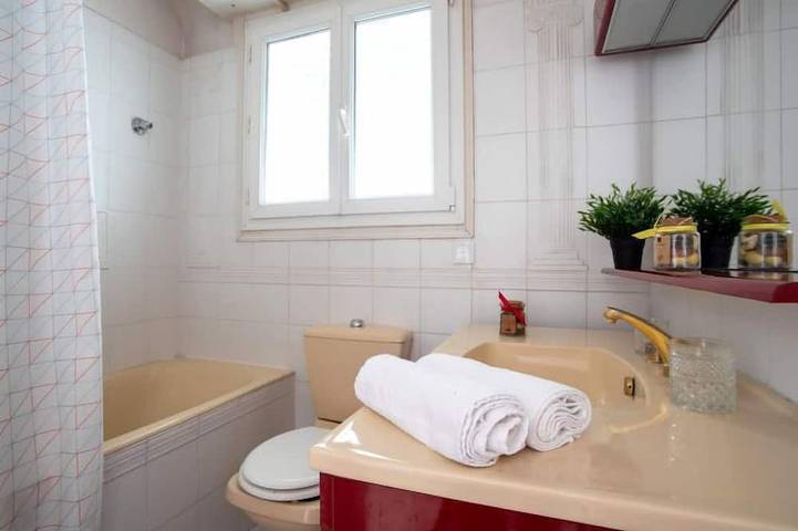 Gîte pour 4 personnes, avec terrasse dans Plage de l'Esplanade-des-Goëlands - 3