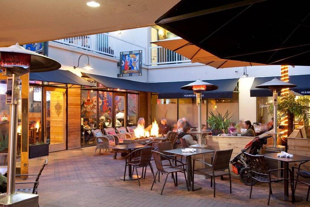 Kabine mit magischen, atemberaubenden Ausblicken in Orinda! Minuten in die Innenstadt von San Francisc in Orinda, Contra Costa County