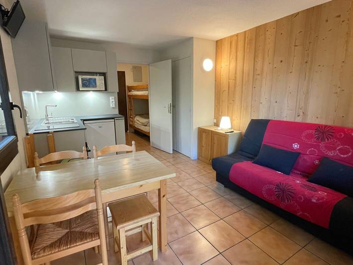 Ganzes Studio, Ruhiges Studio für 4 Pers. mit Terrasse in Samoëns in Samoëns, Region Bonneville