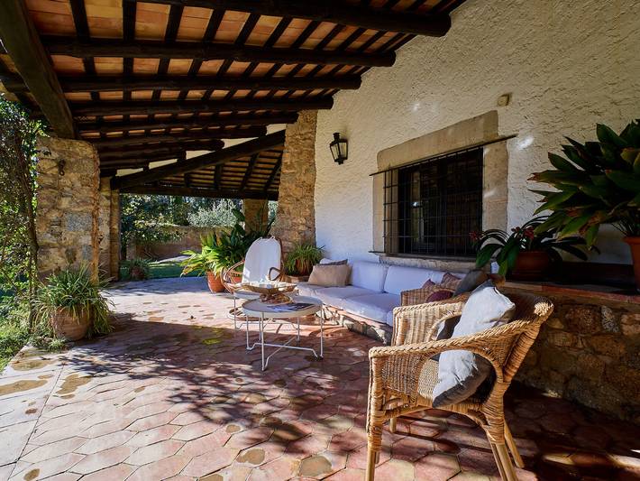 Casa rural para 8 personas, con Terraza y Jardín en Montrás - 4