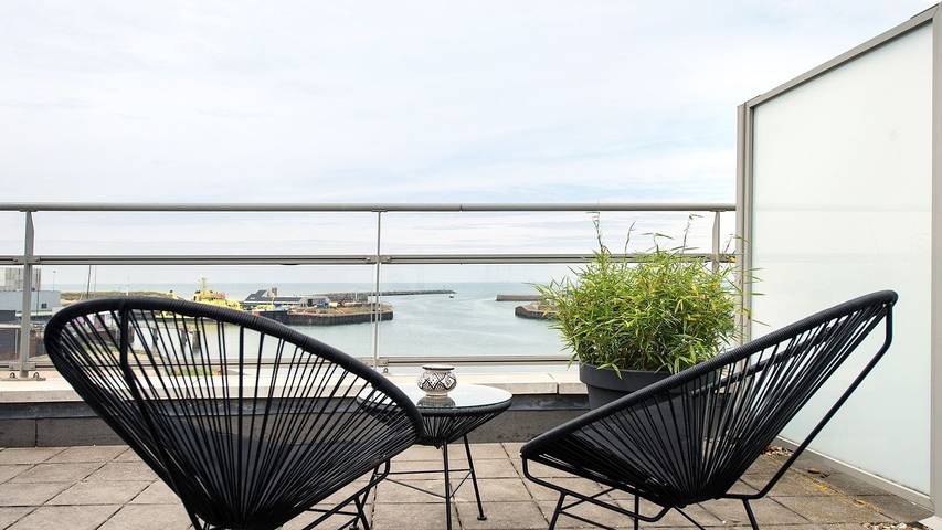 Gîte pour 7 personnes, avec terrasse dans Scheveningen