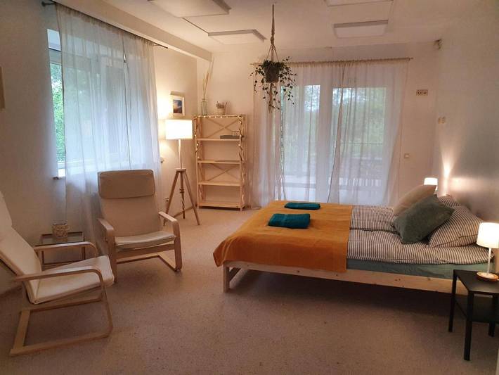 Dom gościnny dla 4 osób, z ogród i taras oraz jacuzzi i sauna w Kłajpeda