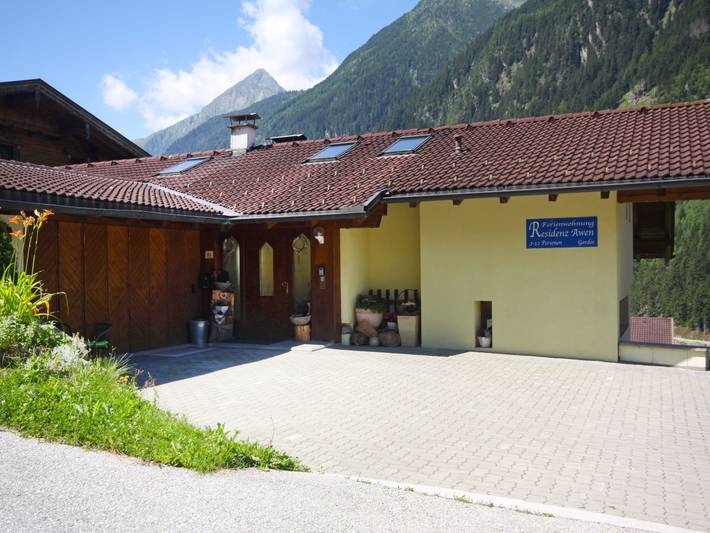 Ferienwohnung für 4 Personen, mit Terrasse und Garten in Neustift im Stubaital