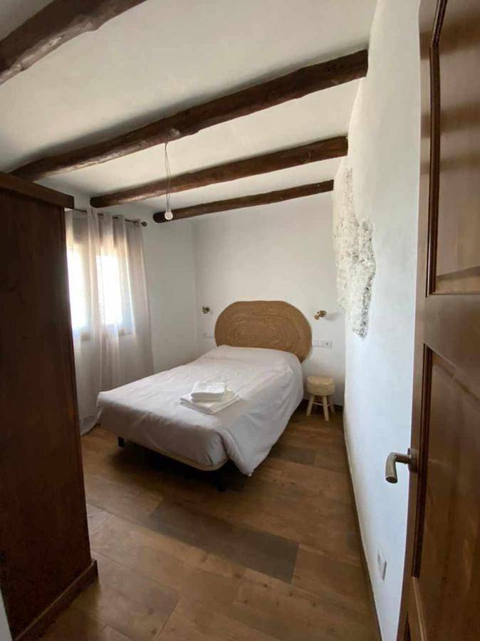 Gîte pour 4 personnes, avec balcon et vue dans Pitres - 3