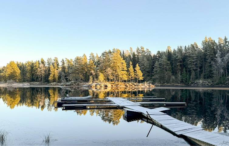 Ferienhaus für 6 Personen mit Garten in Dalslands Kanal