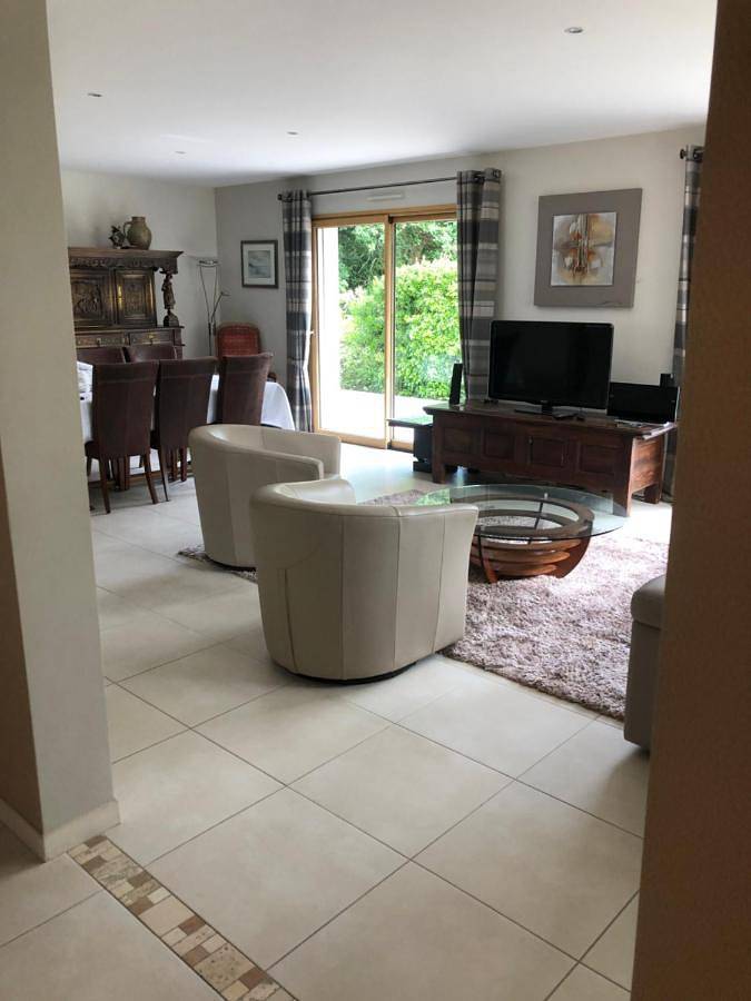 Two-Bedroom House in Vannes, Côte des Mégalithes