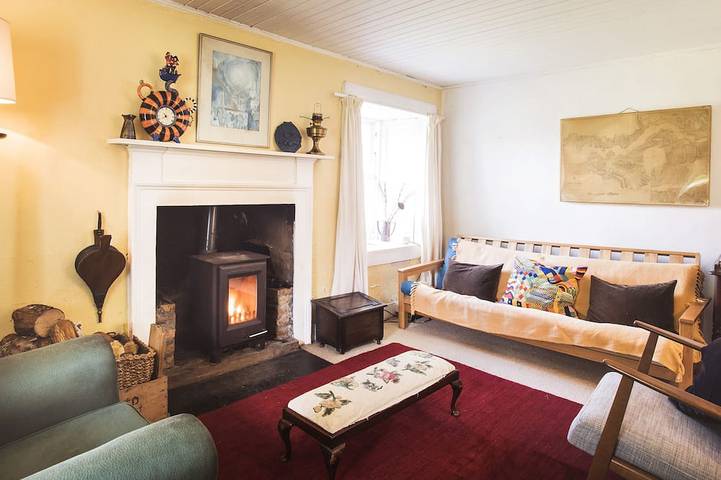 Scottish Highland Holiday Cottage in idyllischer Lage am See in Highlands