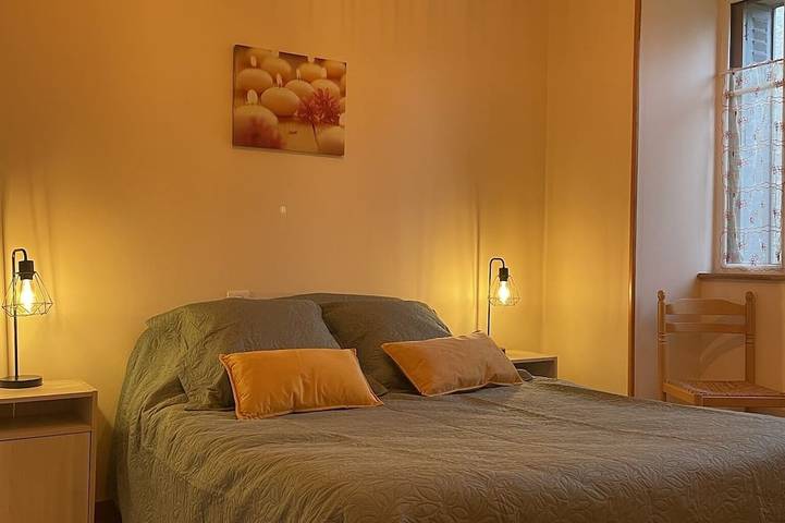 Location de vacances pour 6 personnes, avec jardin et terrasse, animaux acceptés à Saint-Germain-des-Champs - 2