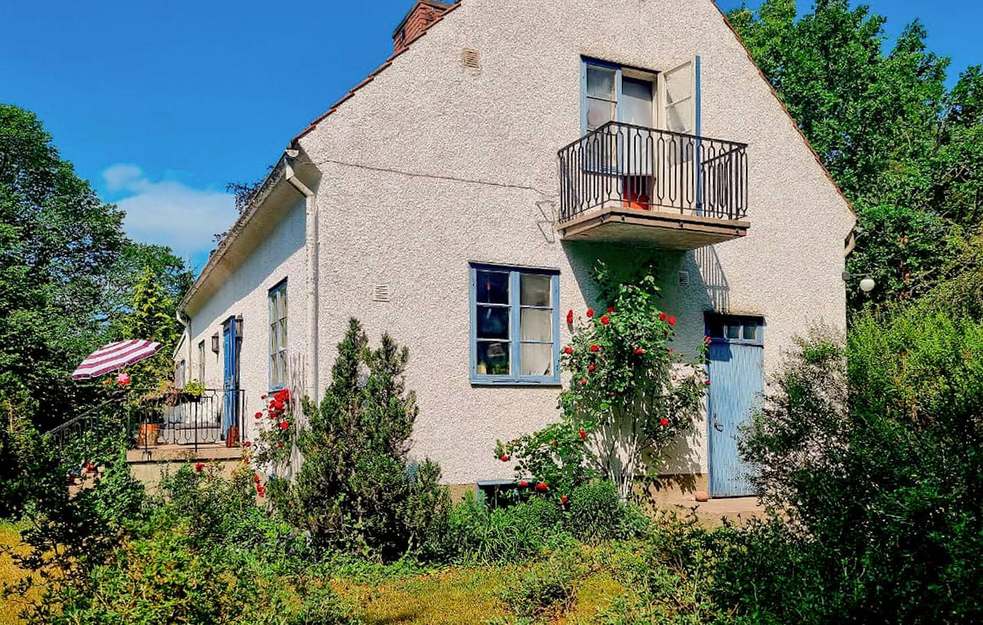 Hus för 4 Personer, med trädgård