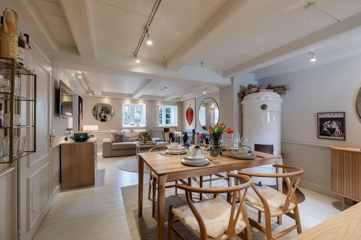 Ganze Wohnung, Geschmackvoll, hochwertig - außergewöhnliche Wohnung im historischen Friesenhaus in Westerland, Sylt (Gemeinde)