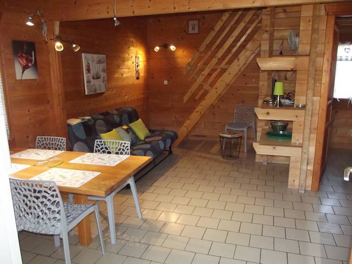 Location de vacances pour 4 personnes, avec jardin ainsi que terrasse et jacuzzi dans Yonne - 3