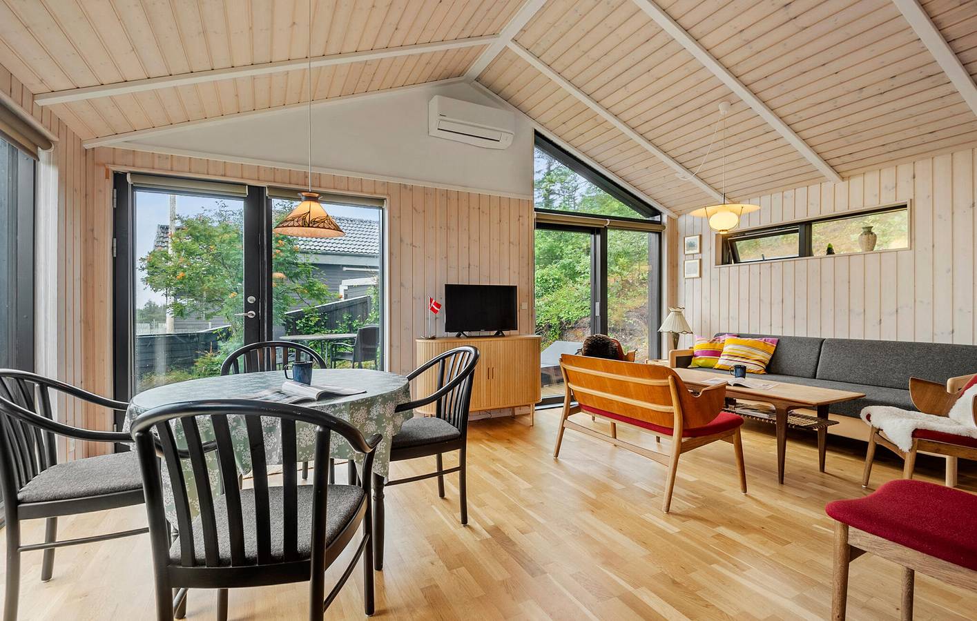 Ferienhaus für 4 Personen mit Terrasse in Sjelborg, Esbjerg