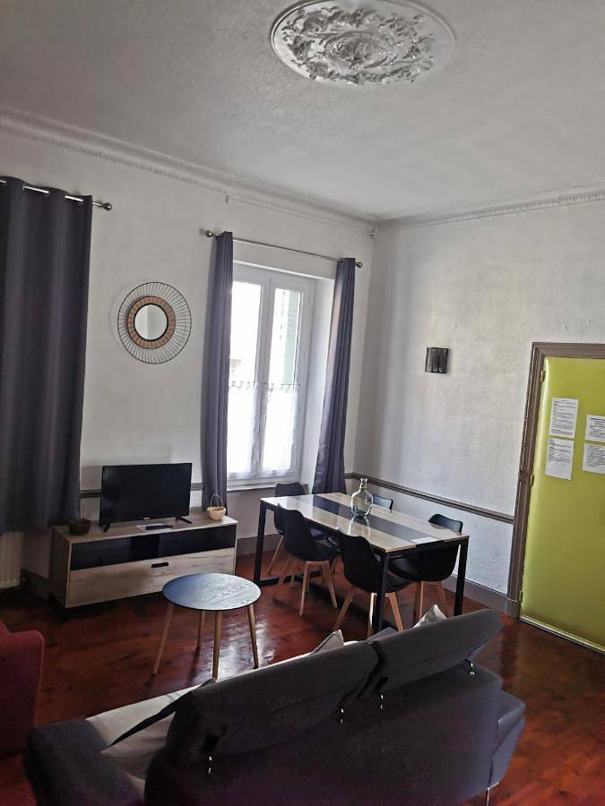 Appartement de vacances pour 5 personnes, avec jardin