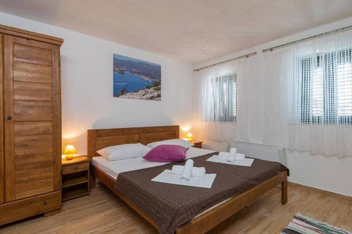 Villa pour 8 personnes, avec jardin et terrasse à Viganj - 4