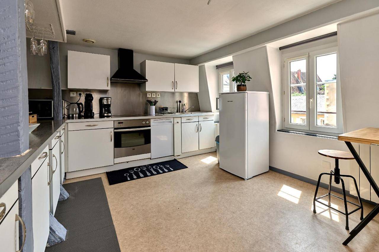 Appartement entier, Appartement de caractère, charme in Nevers, Nièvre