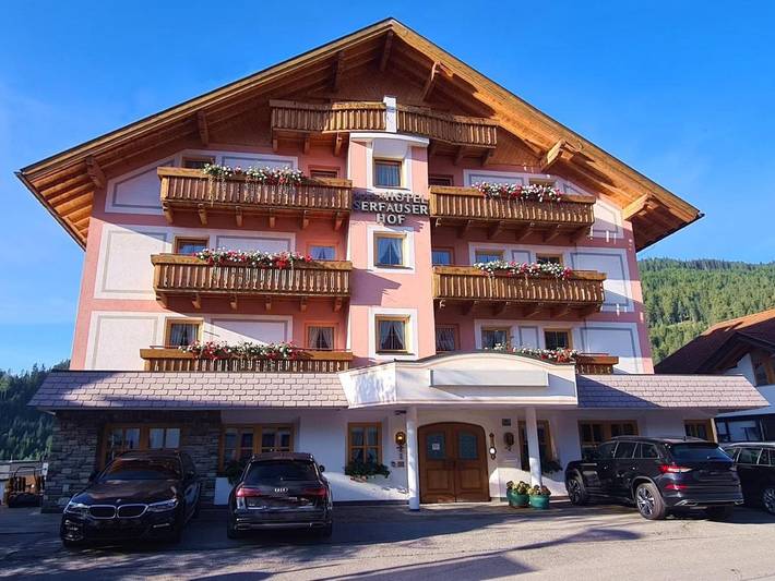 Hotel für 2 Personen, mit Sauna und Pool sowie Balkon in Serfaus