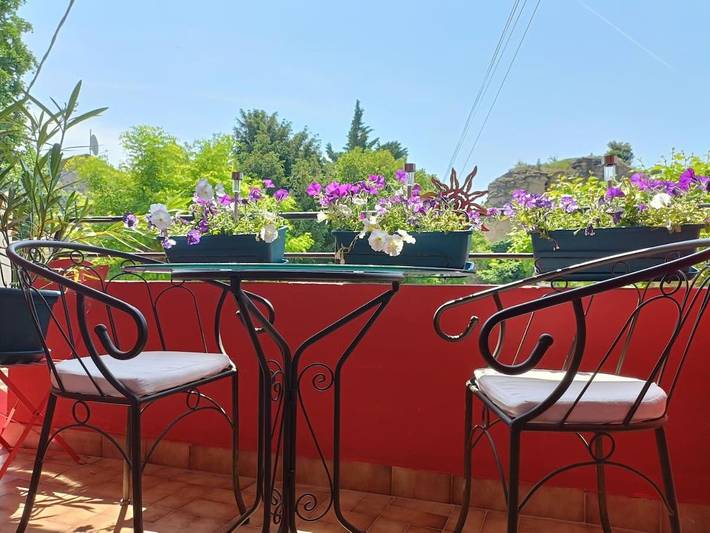 Location de vacances pour 2 personnes, avec jardin et vue, animaux acceptés à Grillon