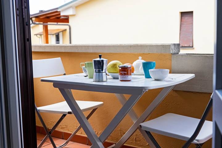 Gîte pour 4 personnes, avec balcon dans Torre del Lago Puccini