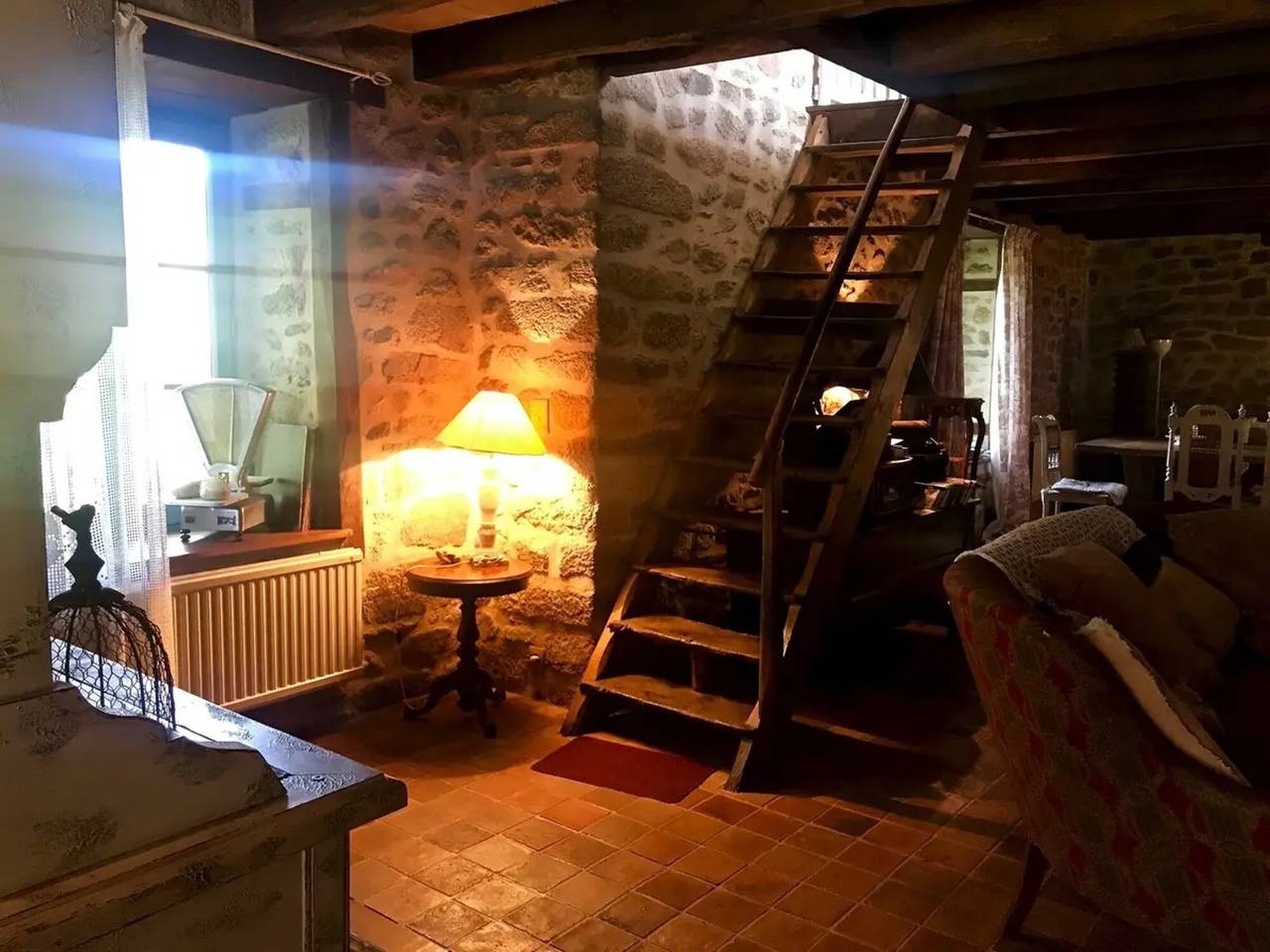 Maison de vacances 'Charmant Moulin De Selves' avec jardin privé, balcon et Wi-Fi in Auriac, Région de Tulle