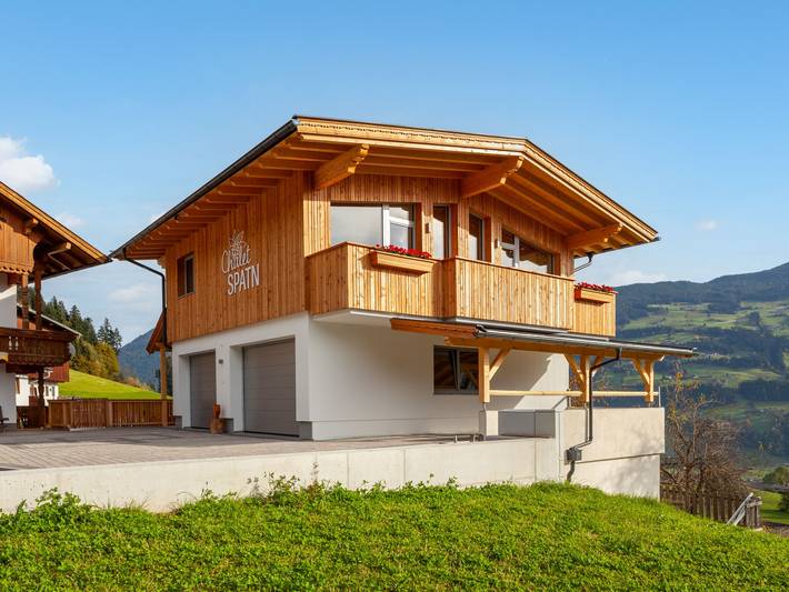 Ferienwohnung für 6 Personen, mit Balkon und Garten - 1