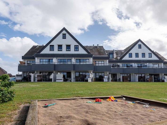 Ganze Ferienwohnung, Haus Atlantik, App. 13 - Strandnahe 3-Zimmer Ferienwohnung auf ca. 70m² Wohnfläche, für bis zu 4 Personen in Nordfriesische Inseln (Schleswig-Holstein) (Schleswig-Holstein), Wenningstedt