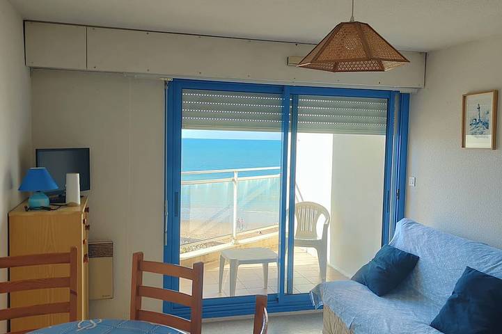 Ganze Wohnung, Ocean view apartment for rent for 4 people with all comforts in Le Rocher, Longeville-sur-Mer