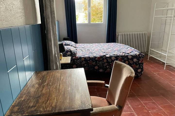 Gîte pour 4 personnes, avec jardin à Chahaignes - 2
