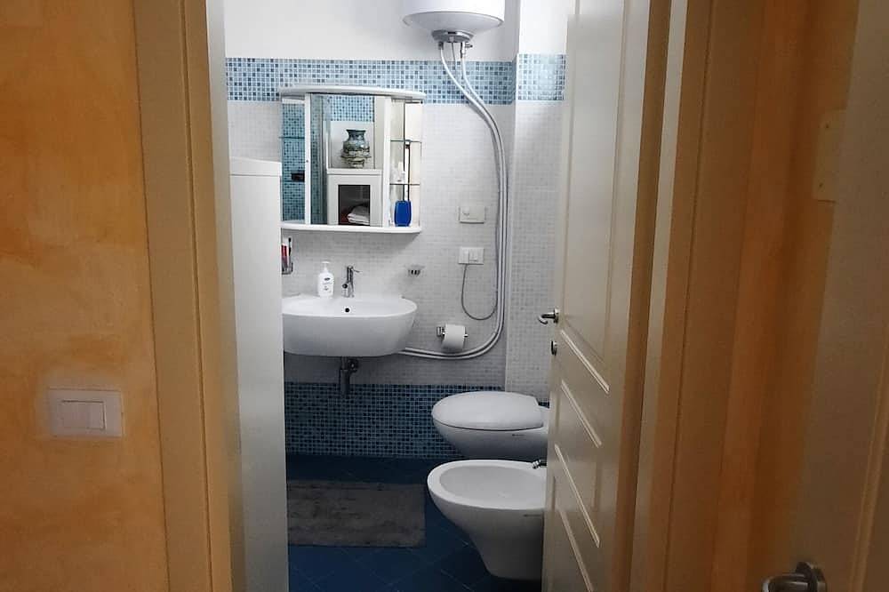Apartamento entero, Grazioso bilocale nel \"Borgo Il Castello\", elegante struttura con piscine in Tortoreto Lido, Tortoreto (Comune)