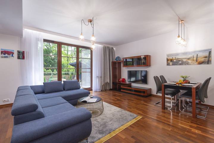 Ganze Wohnung, Spacious Apartment | Terrace, Parking, 400 m to the Beach in Zoppot, Zatoka Gdańska