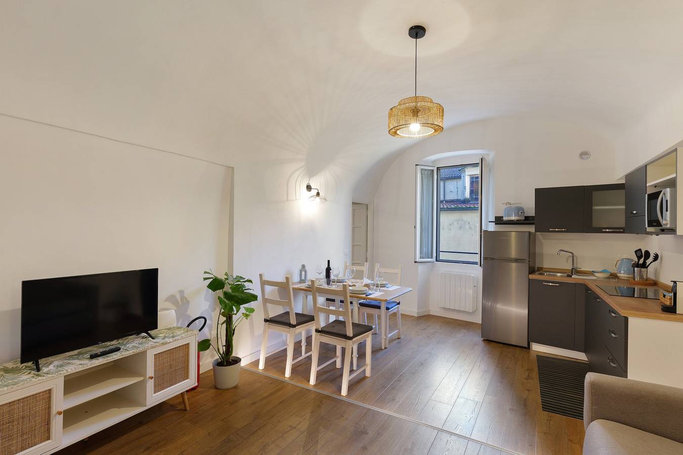 Appartement entier, Appartement « Da I Ciarui Casa Vacanze » avec Wi-Fi in Dolceacqua, Alpes liguriennes