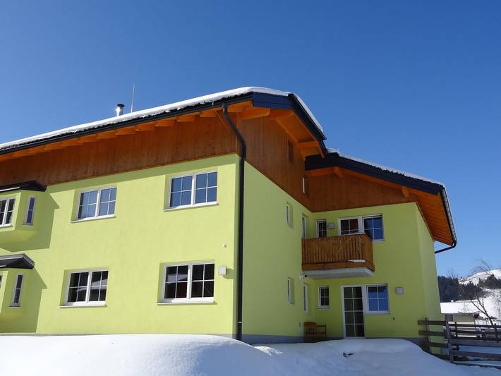 Ferienwohnung für 4 Personen, mit Balkon und Balkon/Terrasse sowie Terrasse und Sauna in Altenmarkt im Pongau
