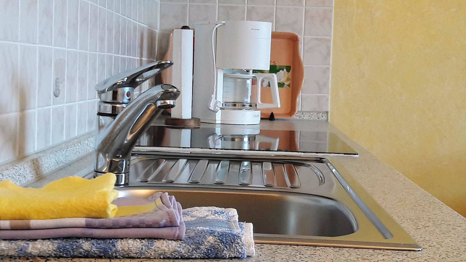 Ganze Ferienwohnung, 2-Bettwohnung - Nichtraucher - in Mehren, Vulkaneifel