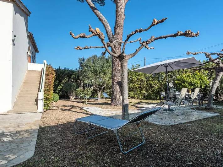 Ferienwohnung für 6 Personen, mit Balkon und Garten in Saint-Tropez - 2