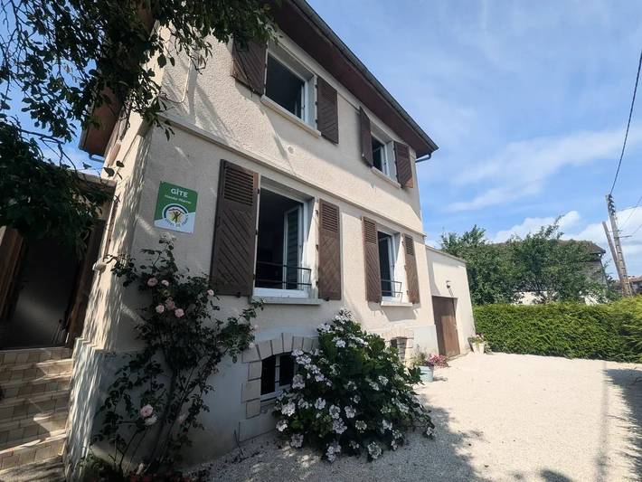 Gîte pour 6 personnes, avec jardin à Montier-en-Der
